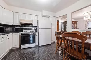 253-10 148th Dr, Rosedale, NY 11422 - Photo 7