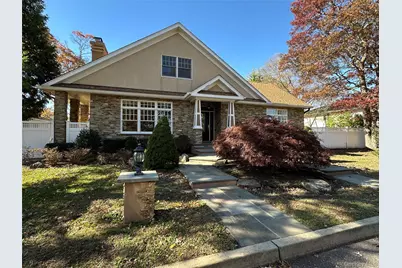 16 Oriole Place, Farmingville, NY 11738 - Photo 1