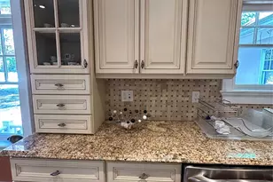 16 Oriole Pl, Farmingville, NY 11738 - Photo 21