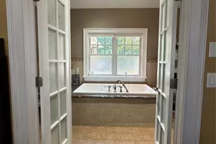 16 Oriole Pl, Farmingville, NY 11738 - Photo 11