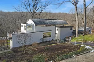 54 Cross Pond Rd, Pound Ridge, NY 10576 - Photo 3