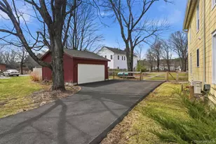 745 Springtown Rd, Tillson, NY 12486 - Photo 27