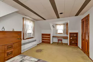 139 Soper St, Oceanside, NY 11572 - Photo 11