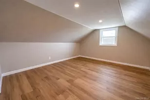 109 N Greene Ave, Lindenhurst, NY 11757 - Photo 9