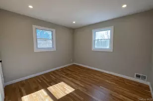 109 N Greene Ave, Lindenhurst, NY 11757 - Photo 7