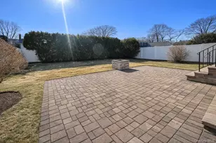 109 N Greene Ave, Lindenhurst, NY 11757 - Photo 13