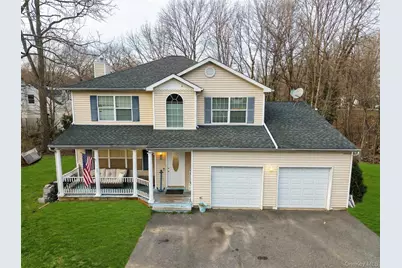 35 Sheep Pasture Road, Port Jefferson, NY 11777 - Photo 11