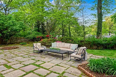 56 Woodlawn Avenue, New Rochelle, NY 10804 - Photo 33