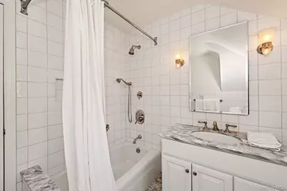 56 Woodlawn Avenue, New Rochelle, NY 10804 - Photo 21