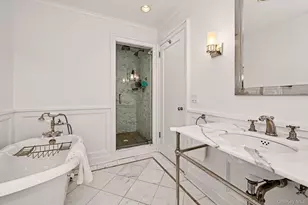 56 Woodlawn Ave, New Rochelle, NY 10804 - Photo 27