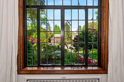 56 Woodlawn Avenue, New Rochelle, NY 10804 - Photo 5