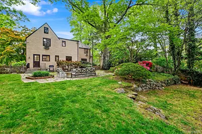 56 Woodlawn Avenue, New Rochelle, NY 10804 - Photo 35