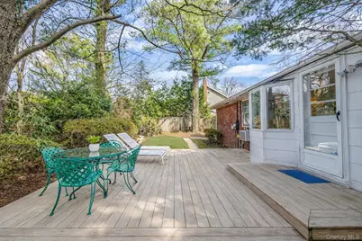 102 Irene Lane, Commack, NY 11725 - Photo 31