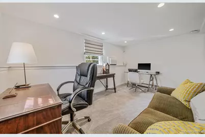 102 Irene Lane, Commack, NY 11725 - Photo 21