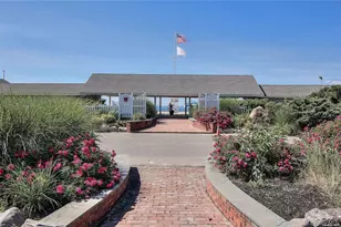 [Address not provided], Huntington, NY 11743 - Photo 11