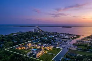 68 Foster Ave, Hampton Bays, NY 11946 - Photo 17