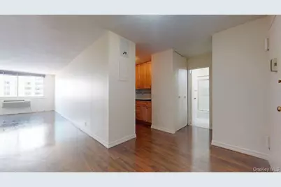 118-17 Union Turnpike #9J, Forest Hills, NY 11375 - Photo 7