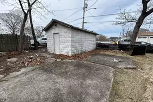 44 Osage St, Selden, NY 11784 - Photo 5