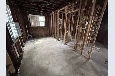 44 Osage Street, Selden, NY 11784 - Photo 11