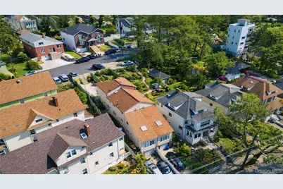 40 Creston Place, New York, NY 10304 - Photo 3