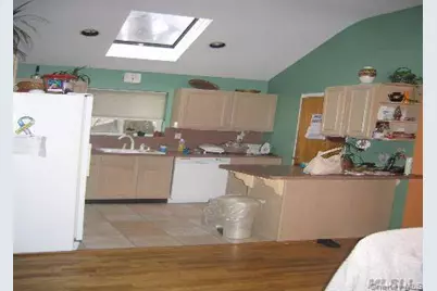 265 E Pine Street, Long Beach, NY 11561 - Photo 3