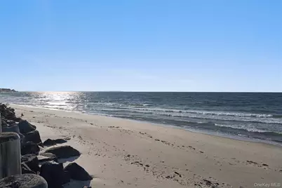 6 Soundview Drive #North deck, Montauk, NY 11954 - Photo 21