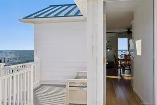 6 Soundview Dr, Montauk, NY 11954 - Photo 33