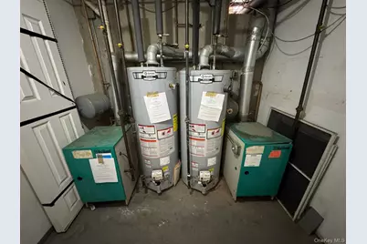 15615 76th Street, Howard Beach, NY 11414 - Photo 45