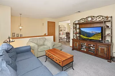 8 Robbins Lane, Saugerties, NY 12477 - Photo 23