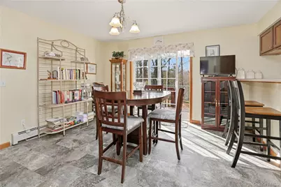 8 Robbins Lane, Saugerties, NY 12477 - Photo 17