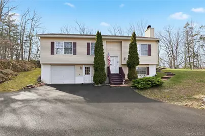 8 Robbins Lane, Saugerties, NY 12477 - Photo 3