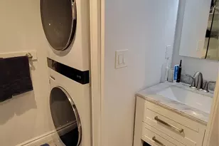 85 Mohawk Ave, Long Beach, NY 11561 - Photo 11