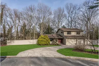 11 Jeanne Road, Lake Grove, NY 11755 - Photo 3