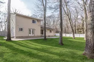 11 Jeanne Rd, Lake Grove, NY 11755 - Photo 25