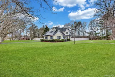 82 Southaven Avenue, Medford, NY 11763 - Photo 3