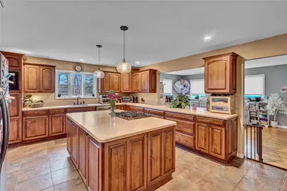 82 Southaven Avenue, Medford, NY 11763 - Photo 19