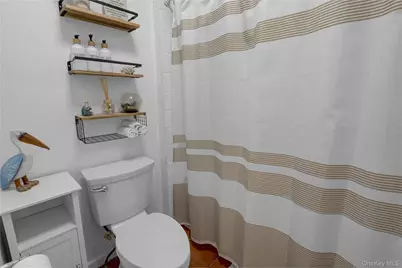 82 Southaven Avenue, Medford, NY 11763 - Photo 31