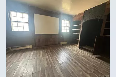 188 W Woodland Drive, Wading River, NY 11792 - Photo 21