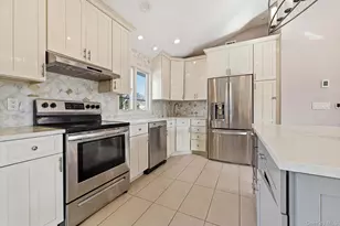 978 Little Whalneck Rd, Merrick, NY 11566 - Photo 7