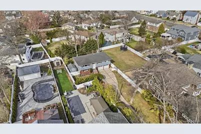 978 Little Whalneck Road, Merrick, NY 11566 - Photo 29