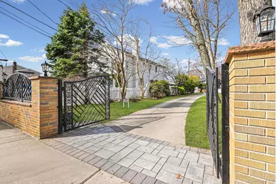 978 Little Whalneck Road, Merrick, NY 11566 - Photo 21