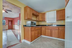 110-43 159th St, Jamaica, NY 11433 - Photo 5