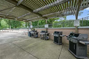 248 Newcastle Ct, Ridge, NY 11961 - Photo 31