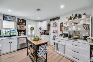 248 Newcastle Ct, Ridge, NY 11961 - Photo 7