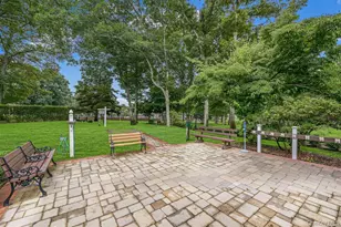 248 Newcastle Ct, Ridge, NY 11961 - Photo 29