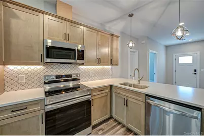 1 Conklin Street #102, Farmingdale, NY 11735 - Photo 13