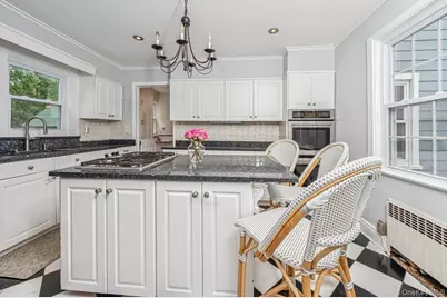 110 Park Avenue, Bronxville, NY 10708 - Photo 15