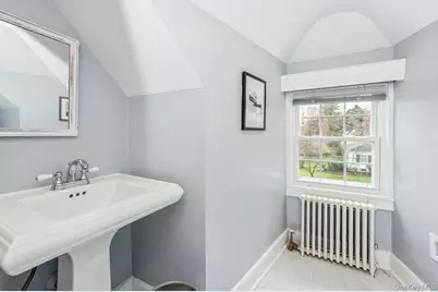 110 Park Avenue, Bronxville, NY 10708 - Photo 33