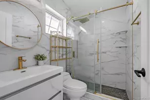 69 Candy Ln, Syosset, NY 11791 - Photo 17