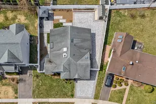 69 Candy Ln, Syosset, NY 11791 - Photo 33